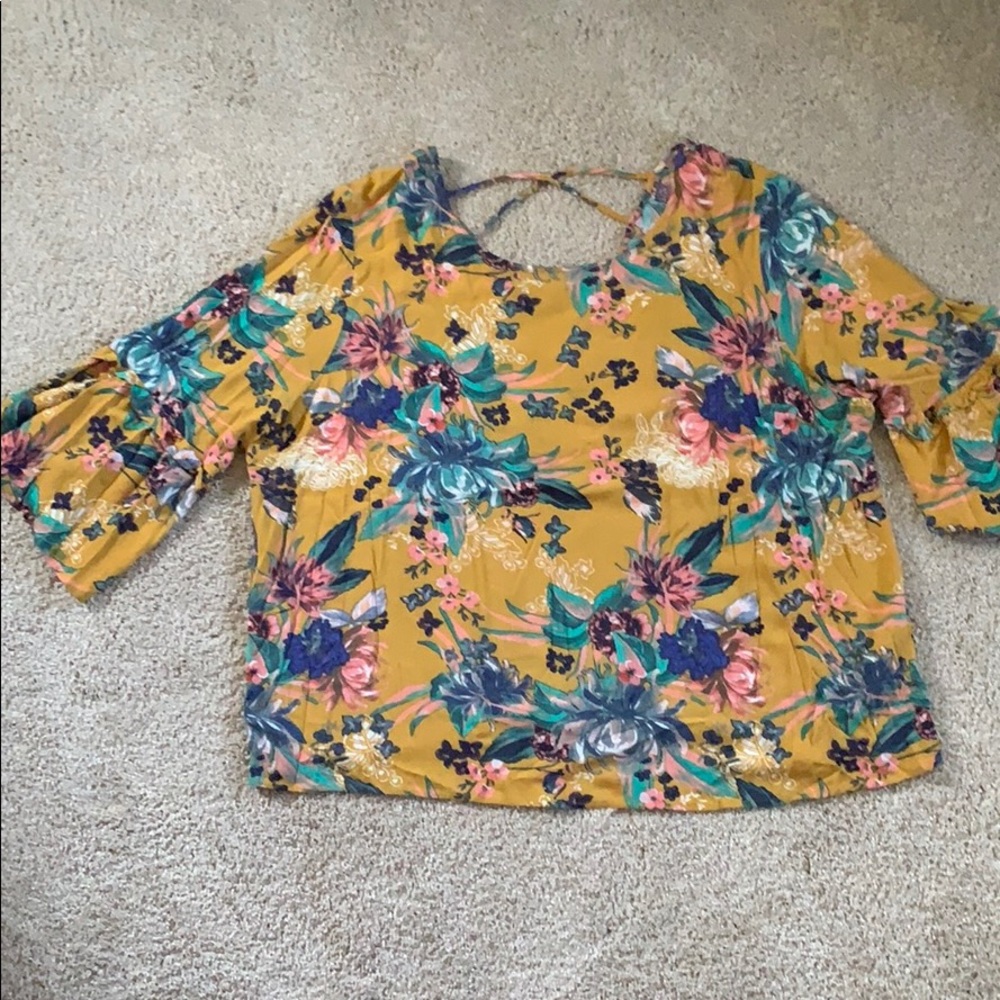 Beautiful top size 3X